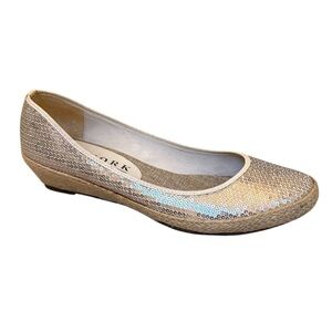 New York Transit‎ Espadrilles Flats Sequined Gold Slip On Shoes Size 9.5